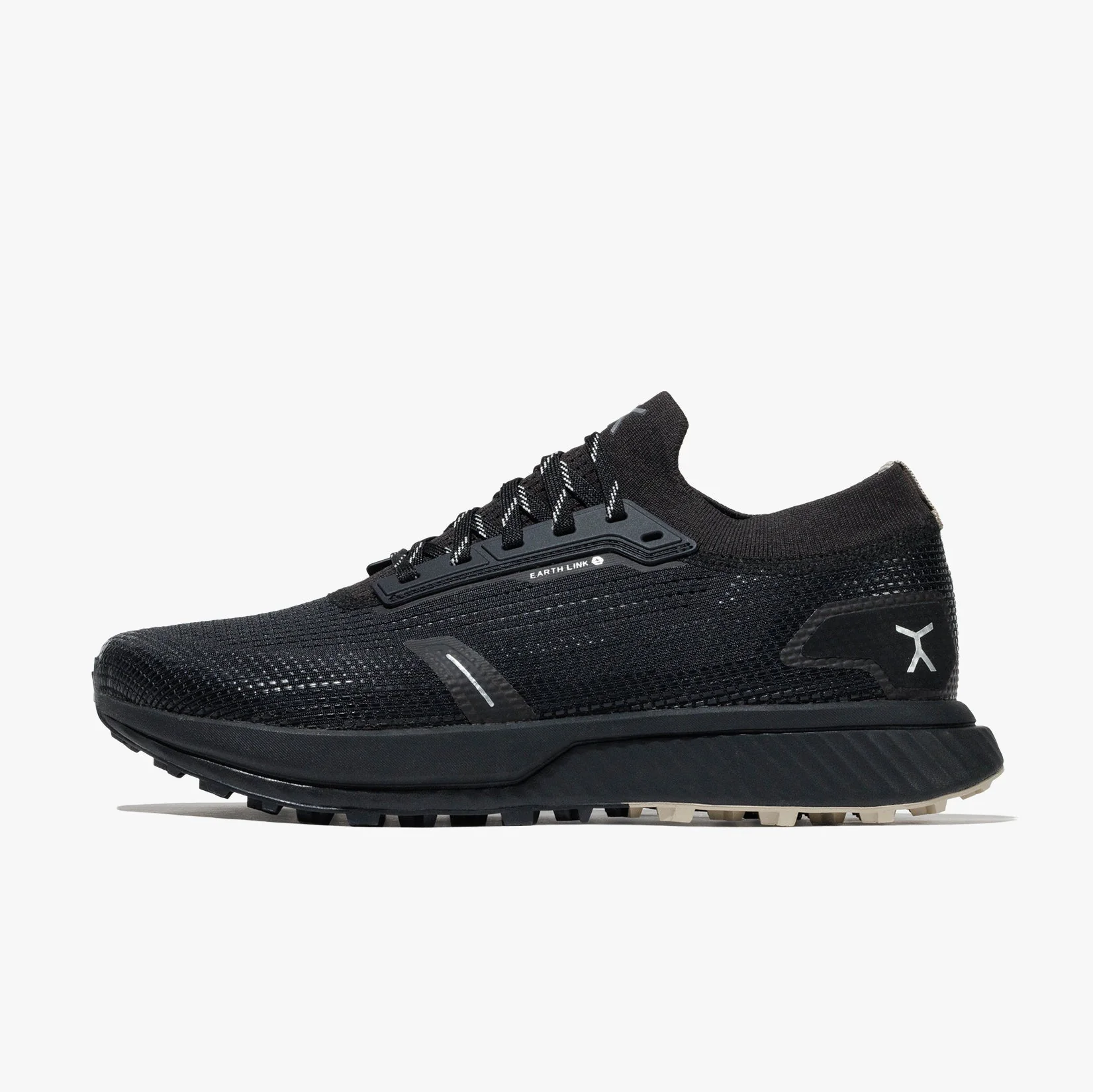 Adapt Trail Runner