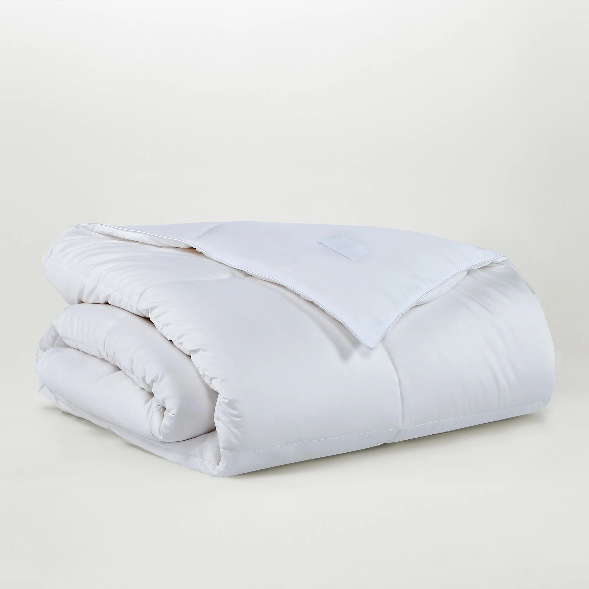 AiryWeight Cooling Eucalyptus Comforter - Image 2
