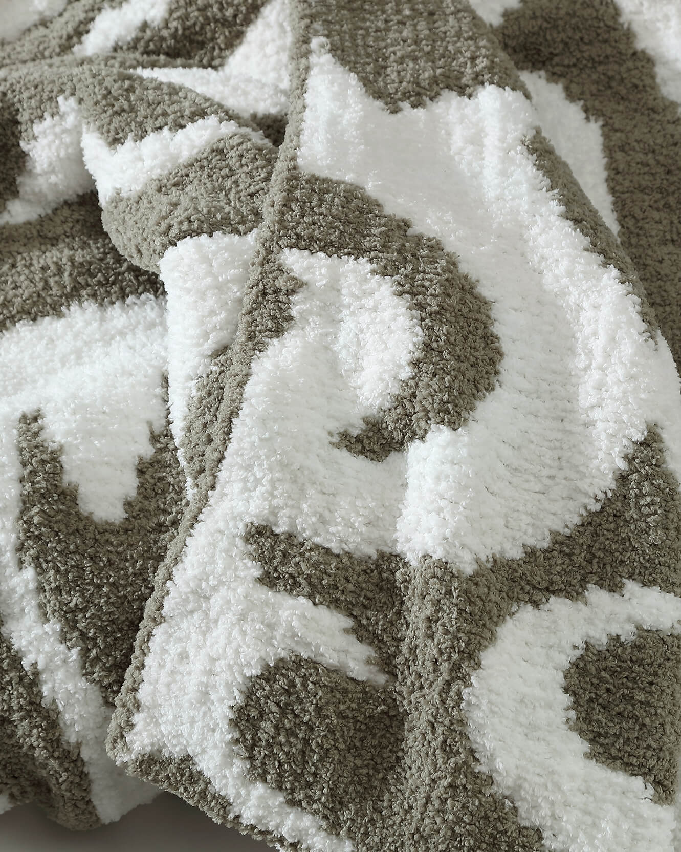 Casablanca Throw - Image 14