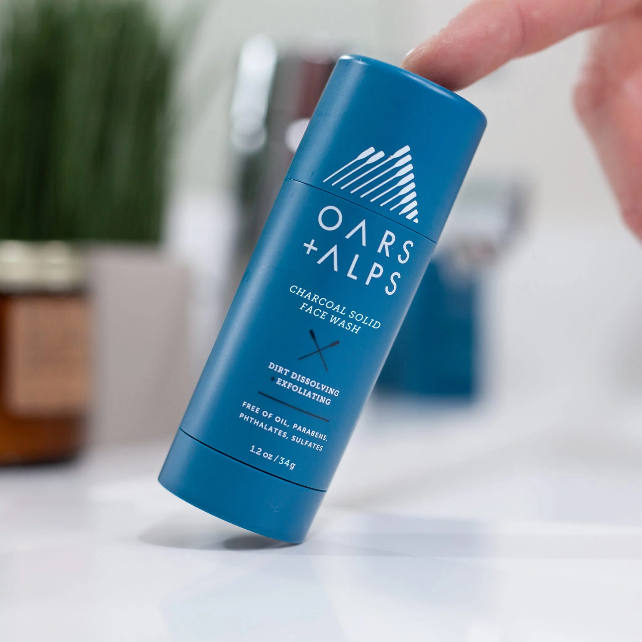 Charcoal Solid Face Wash - Image 2