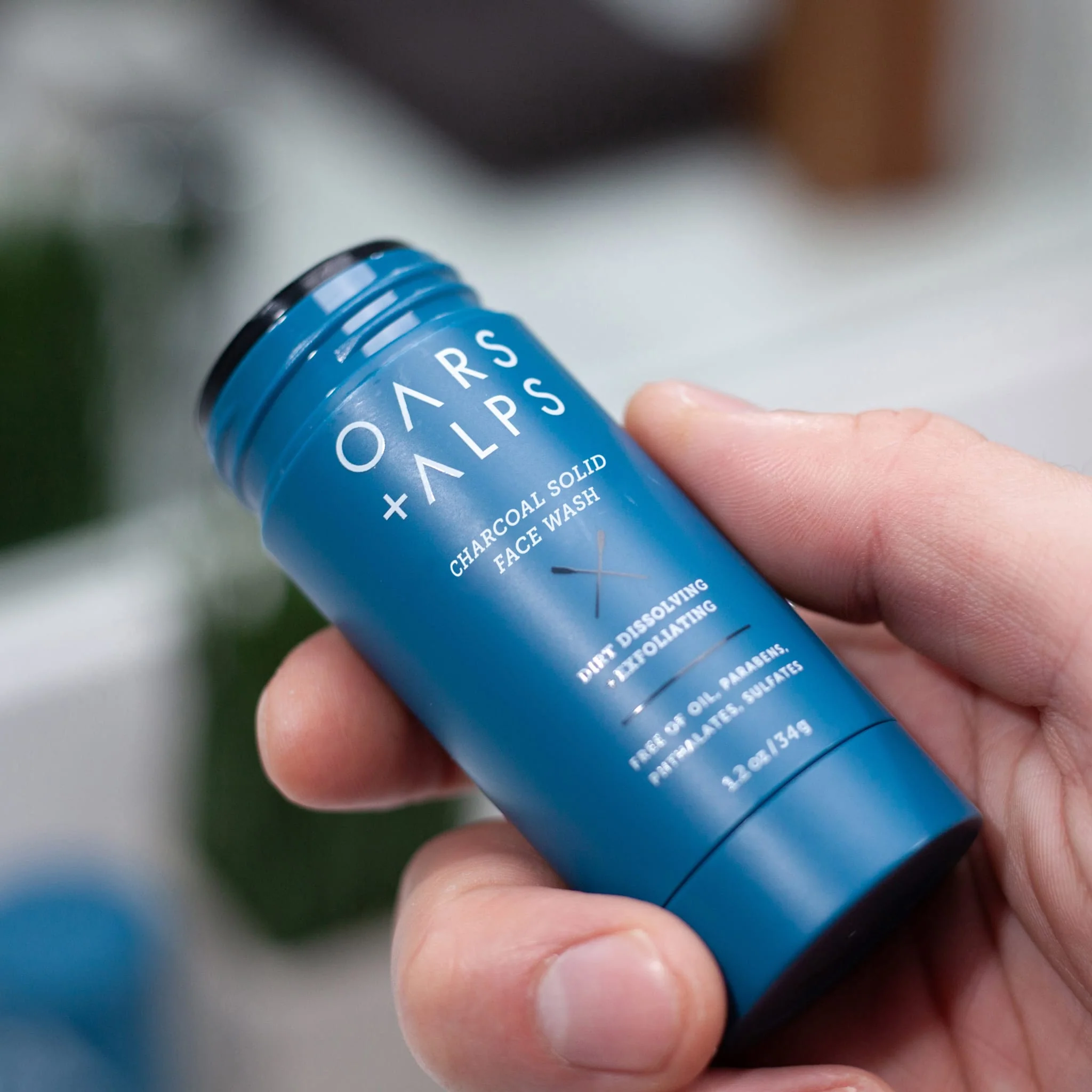 Charcoal Solid Face Wash - Image 4