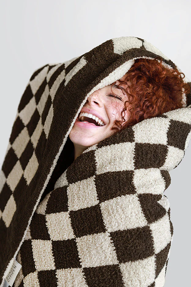 Checkerboard Throw - Image 11