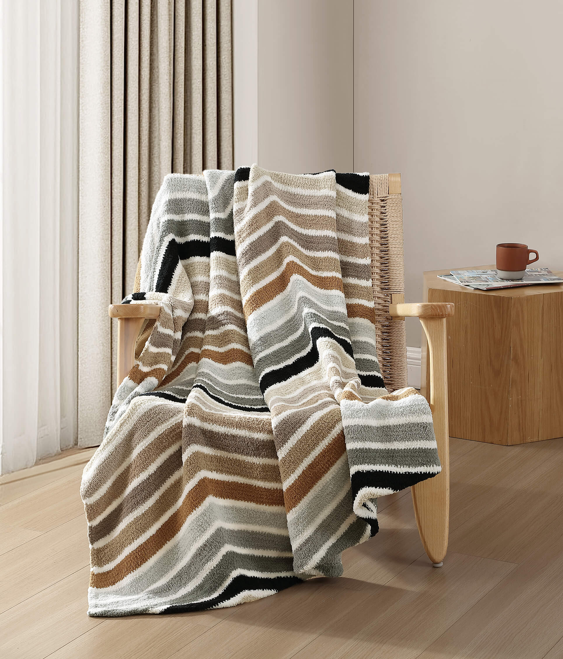 Cusco Lightweight Throw | Last Chance - Image 3