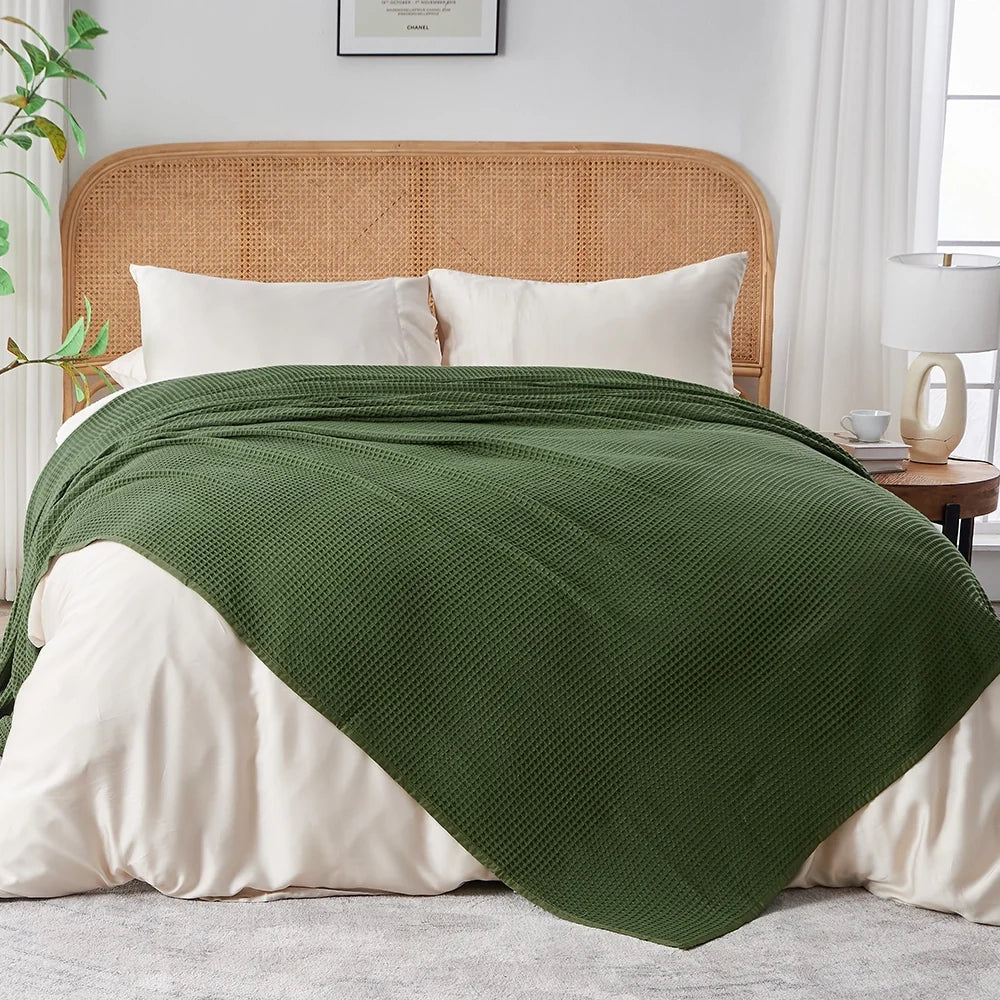 Eucalyptus Bed Blanket - Image 7