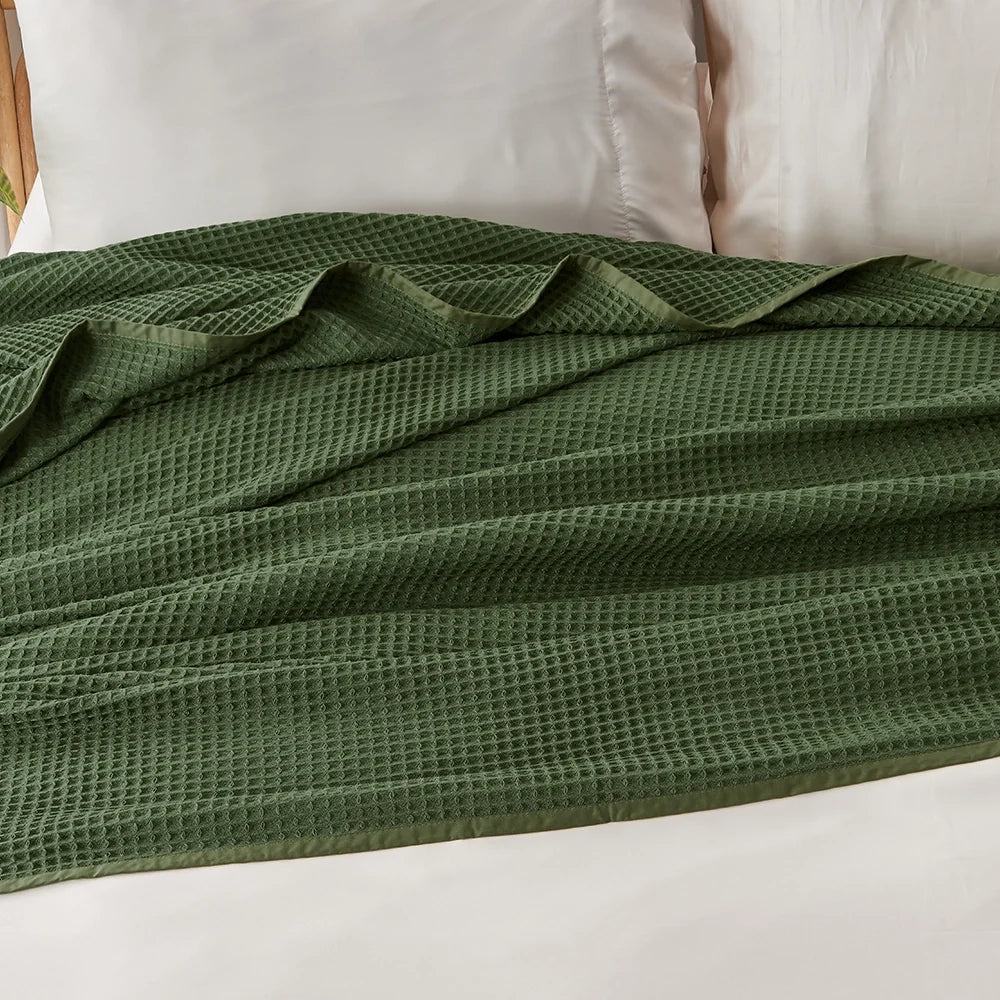 Eucalyptus Bed Blanket - Image 8