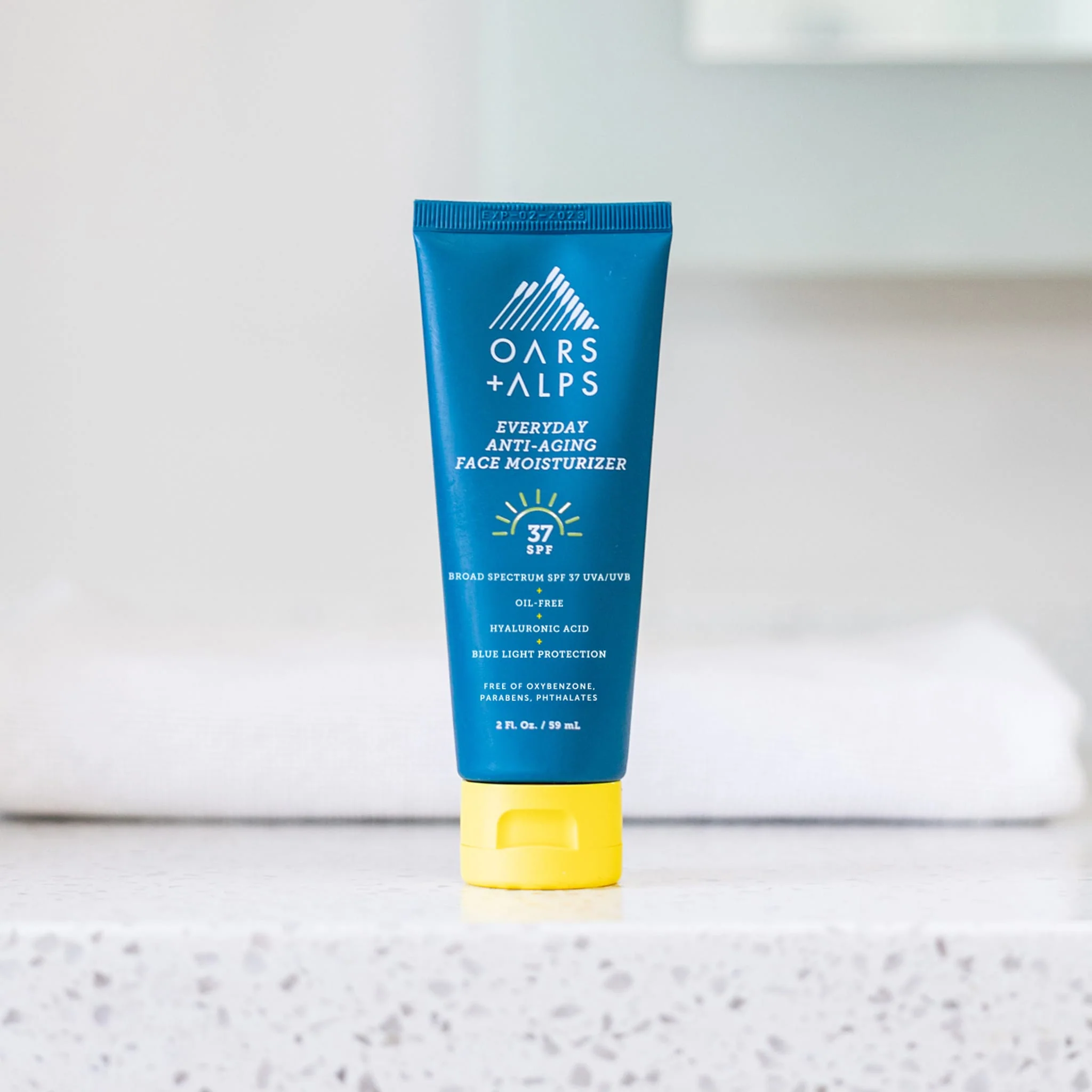 Everyday Anti-Aging Face Moisturizer with SPF 37 - Image 4