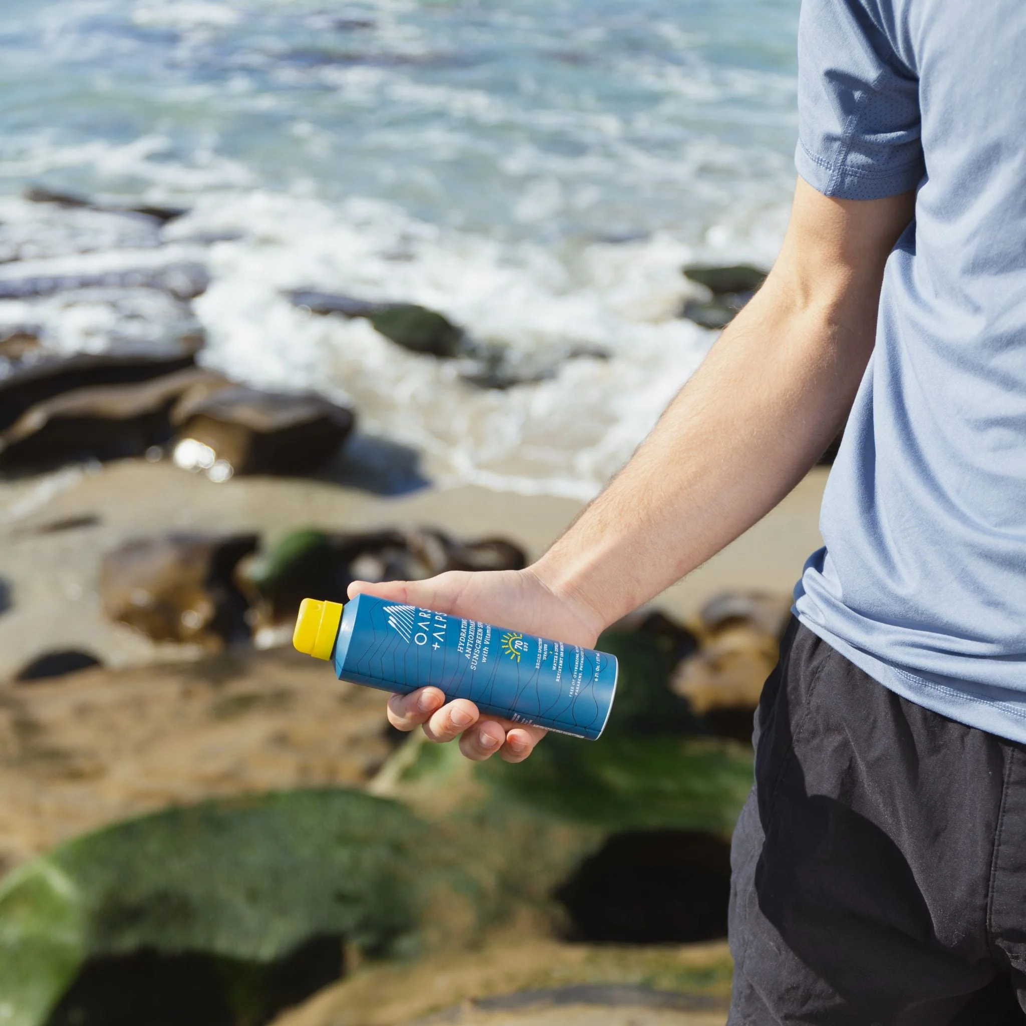 Hydrating Antioxidant SPF 70 Spray - Image 2