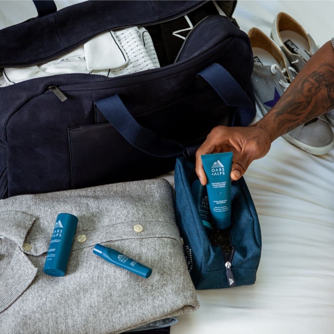 O + A Travel Bag - Image 3