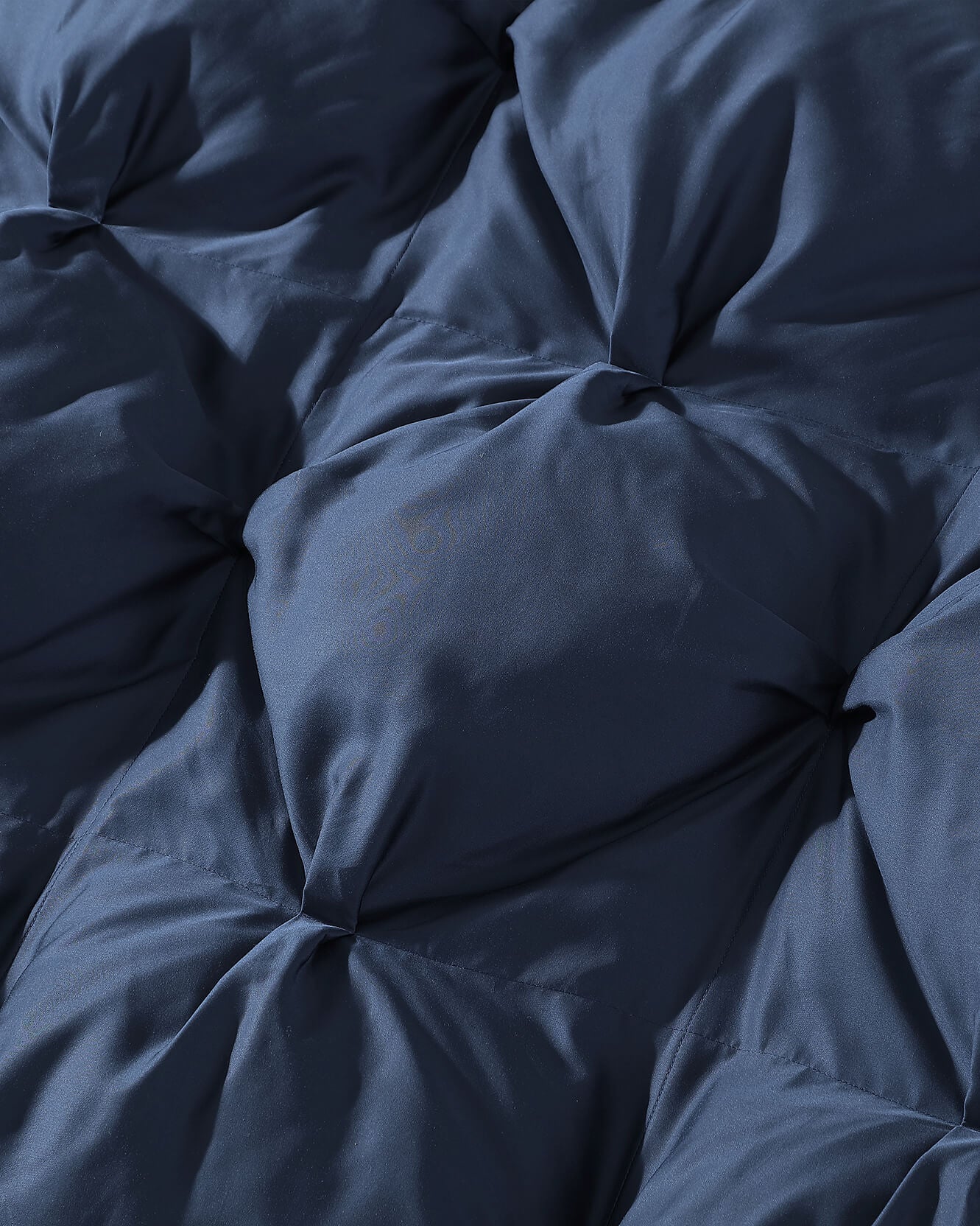 Premium Bamboo Bubble Comforter Bundle - Image 65