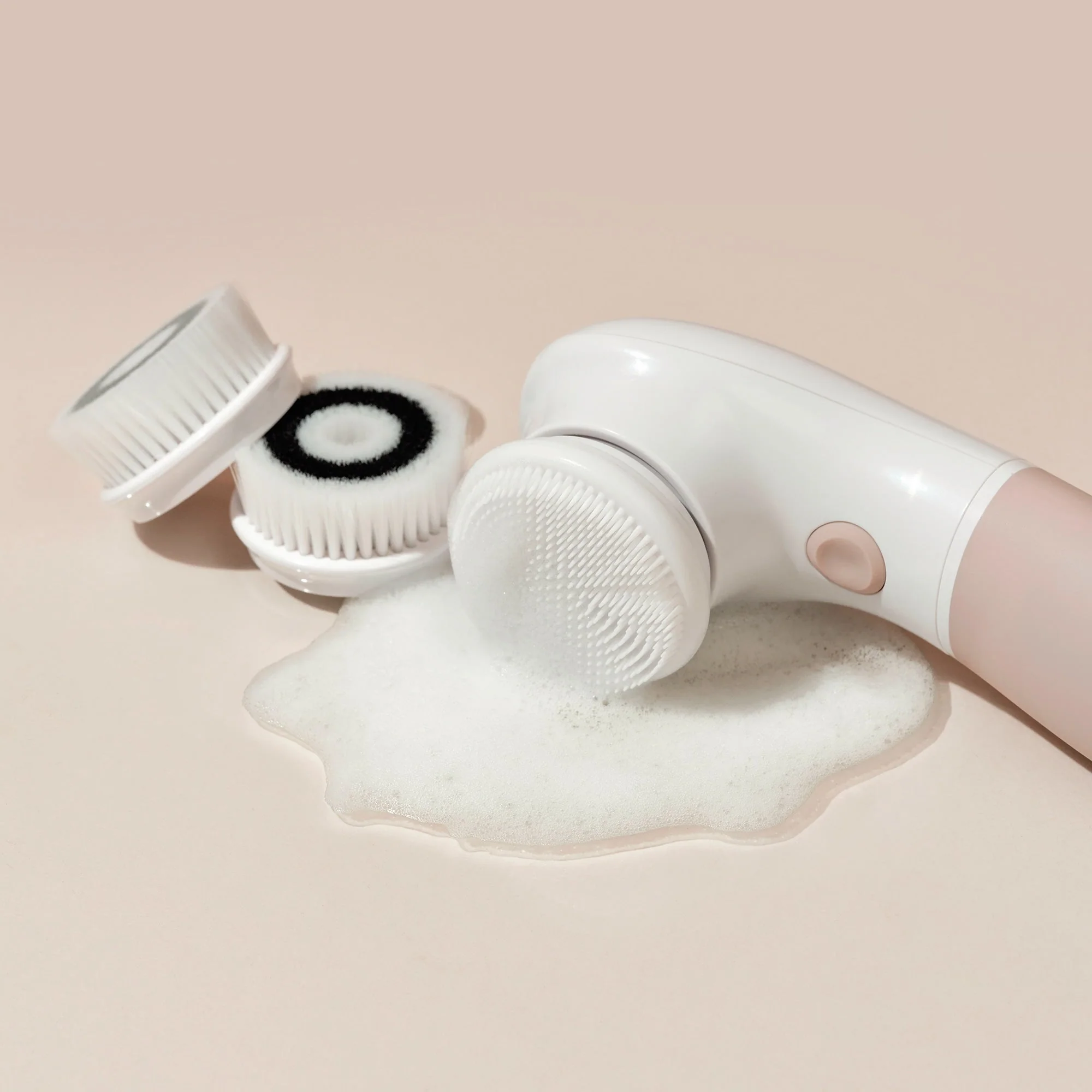 Raedia | Facial Cleansing Brush. by Vanity Planet - Image 10