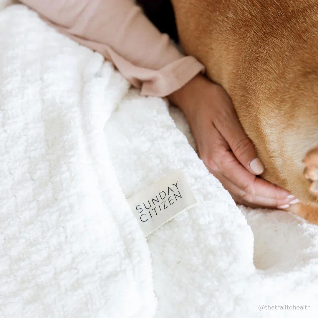 Snug Crystal Weighted Blanket - Image 7