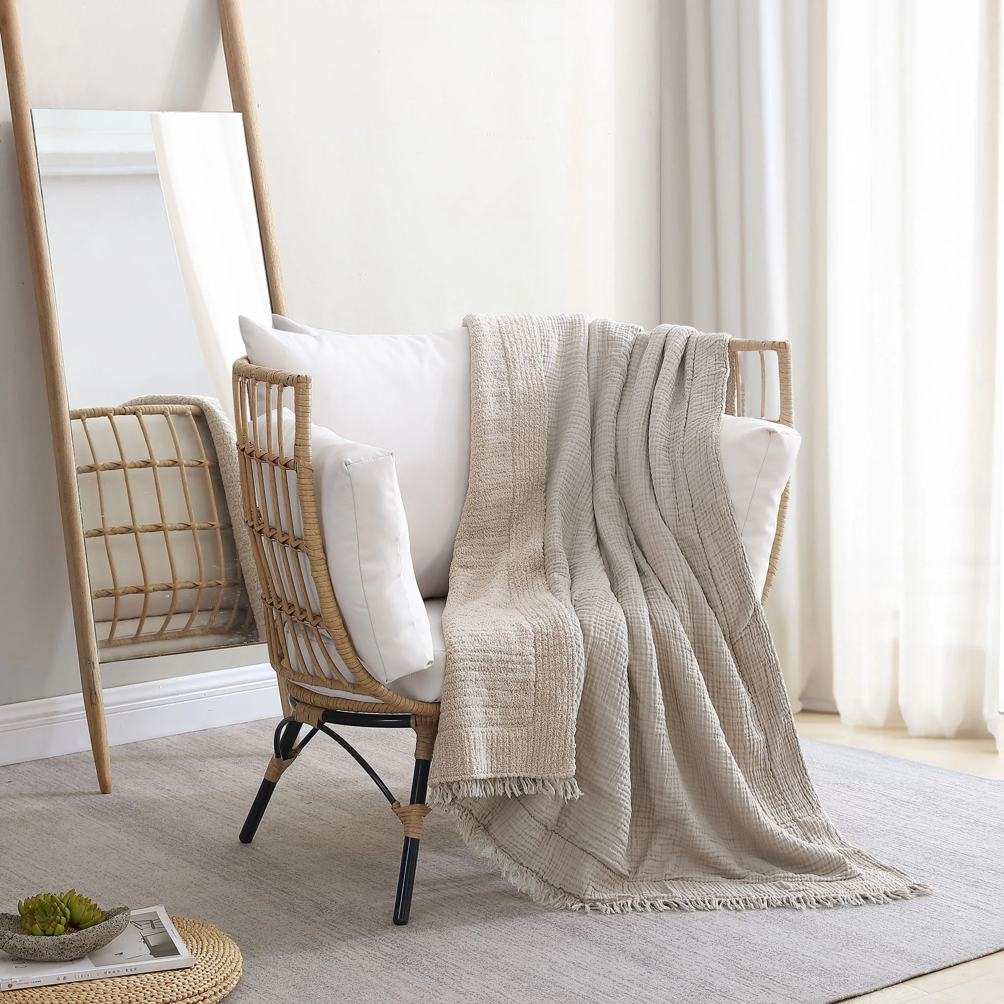Snug Muslin Throw | Last Chance - Image 3