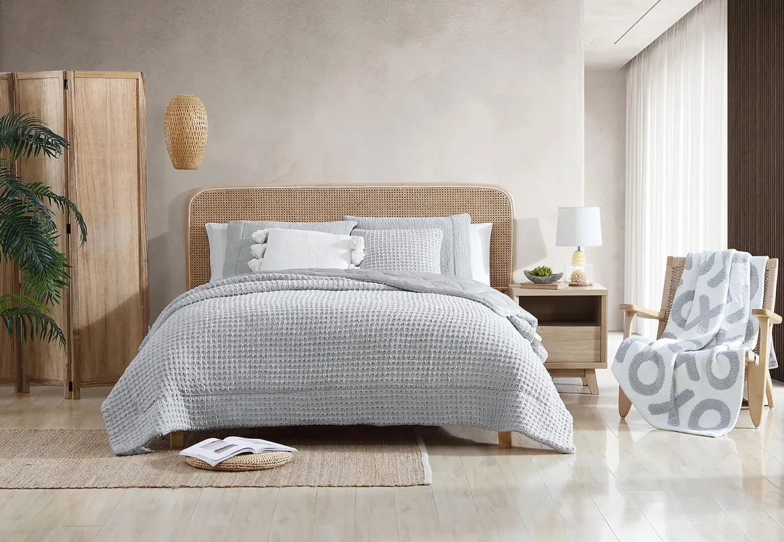 Snug Waffle Comforter - Image 6