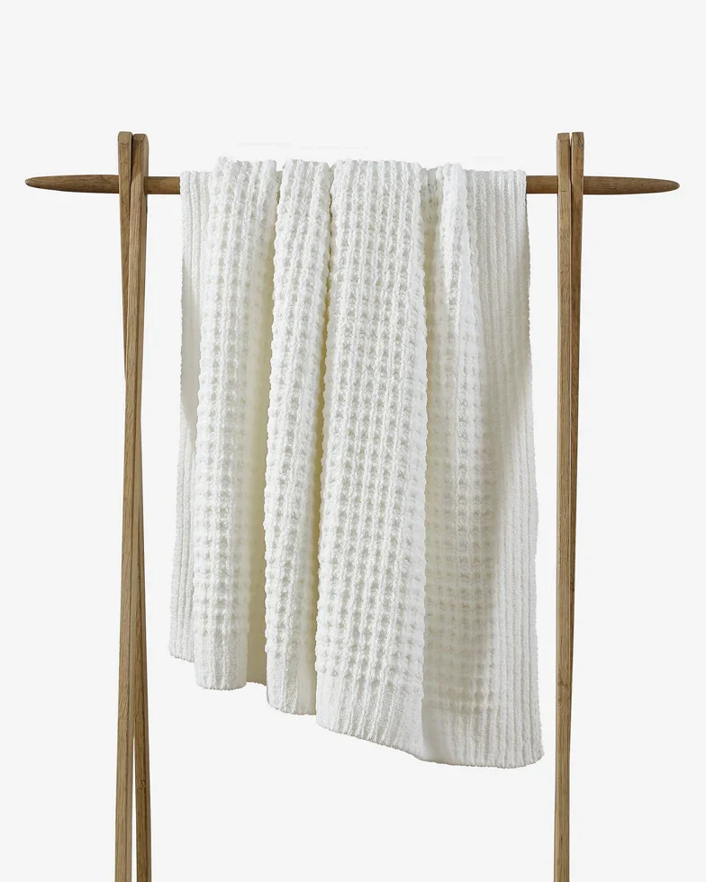 Waffle Lightweight Throw - Image 7