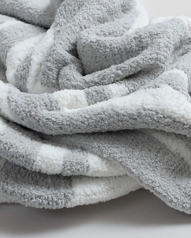 Woodland Throw - Image 5