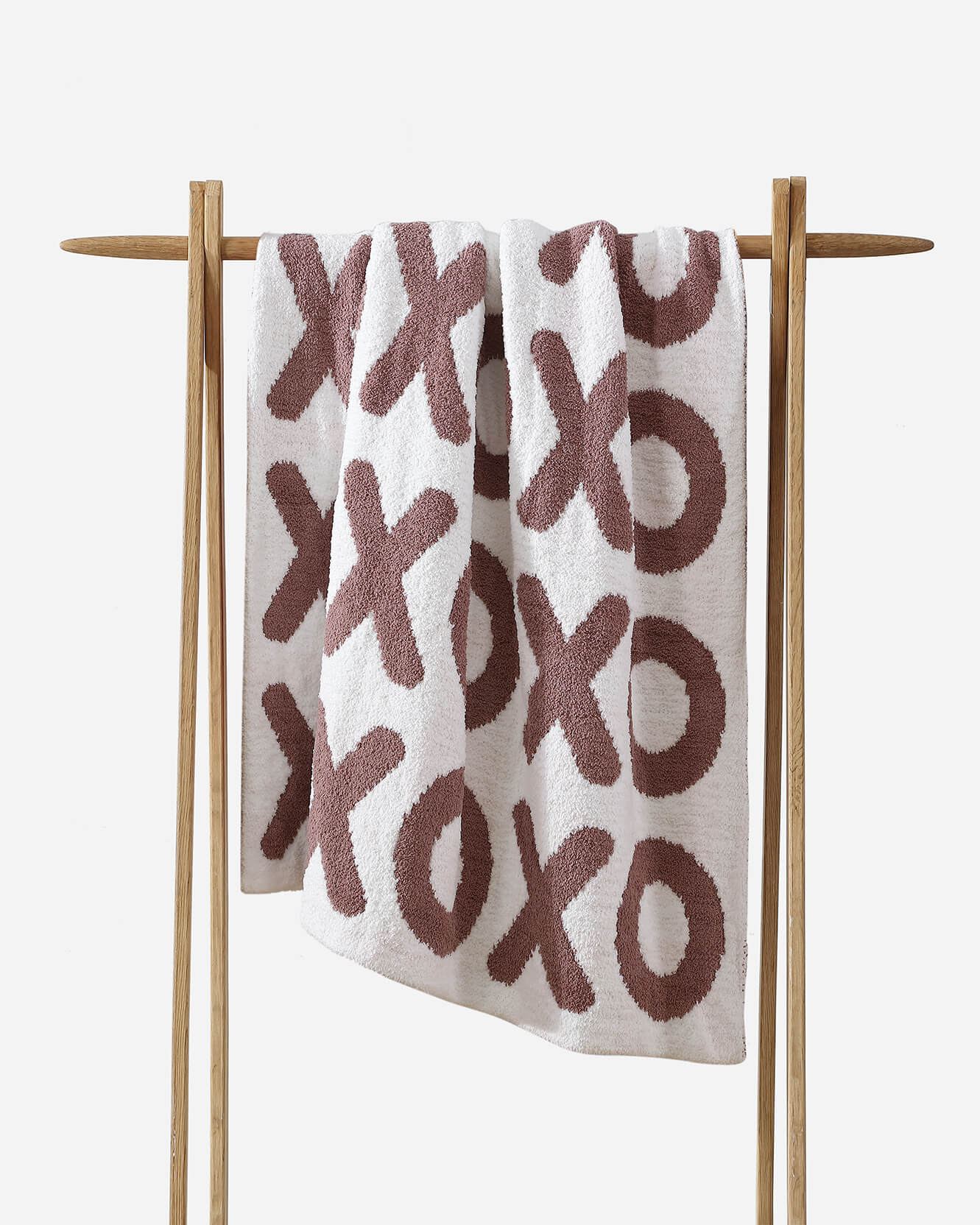 XOXO Throw - Image 5